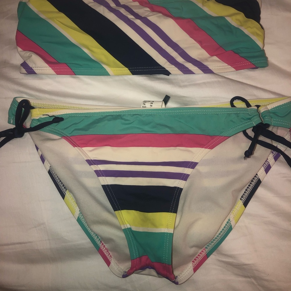 Splendid swimsuit!!